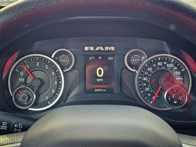 2024 RAM 1500 Tradesman Crew Cab 4x4 5'7' Box