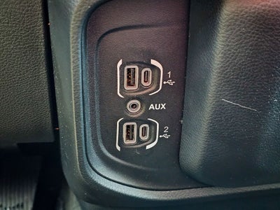 2024 RAM 1500 Tradesman Crew Cab 4x4 5'7' Box