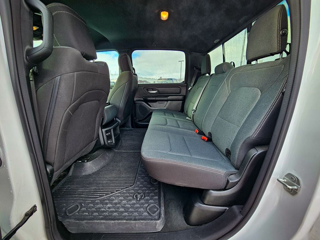 2024 RAM 1500 Tradesman Crew Cab 4x4 5'7' Box