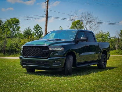 2026 RAM Ram 1500 RAM 1500 EXPRESS CREW CAB 4X4 5'7' BOX