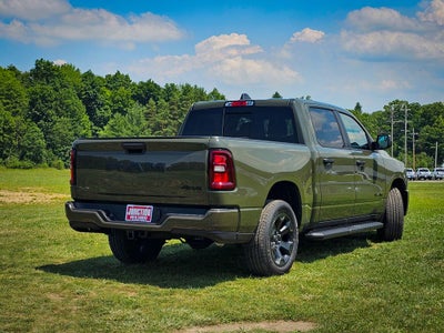 2026 RAM Ram 1500 RAM 1500 EXPRESS CREW CAB 4X4 5'7' BOX