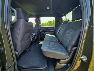 2026 RAM Ram 1500 RAM 1500 EXPRESS CREW CAB 4X4 5'7' BOX