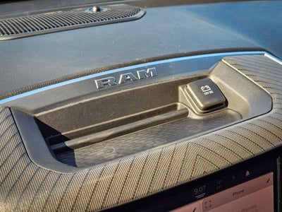 2026 RAM Ram 1500 RAM 1500 EXPRESS CREW CAB 4X4 5'7' BOX