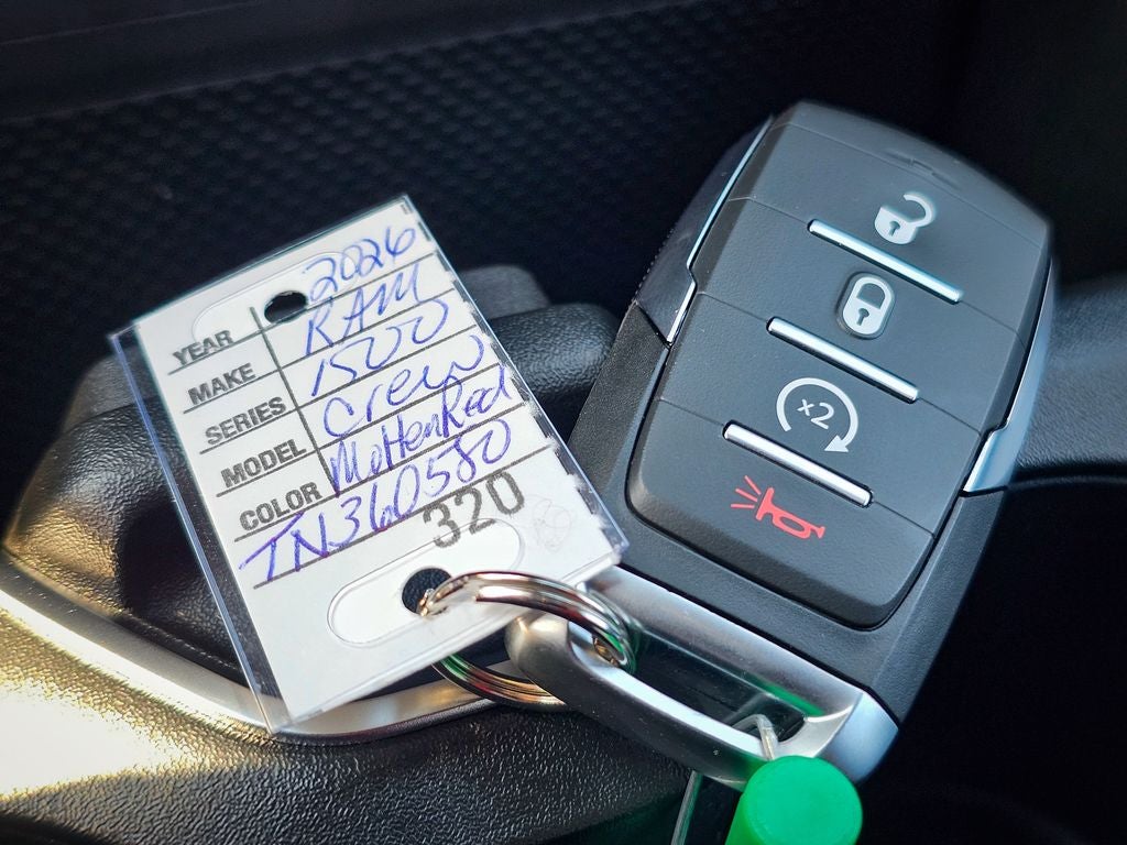 2026 RAM Ram 1500 RAM 1500 EXPRESS CREW CAB 4X4 5'7' BOX