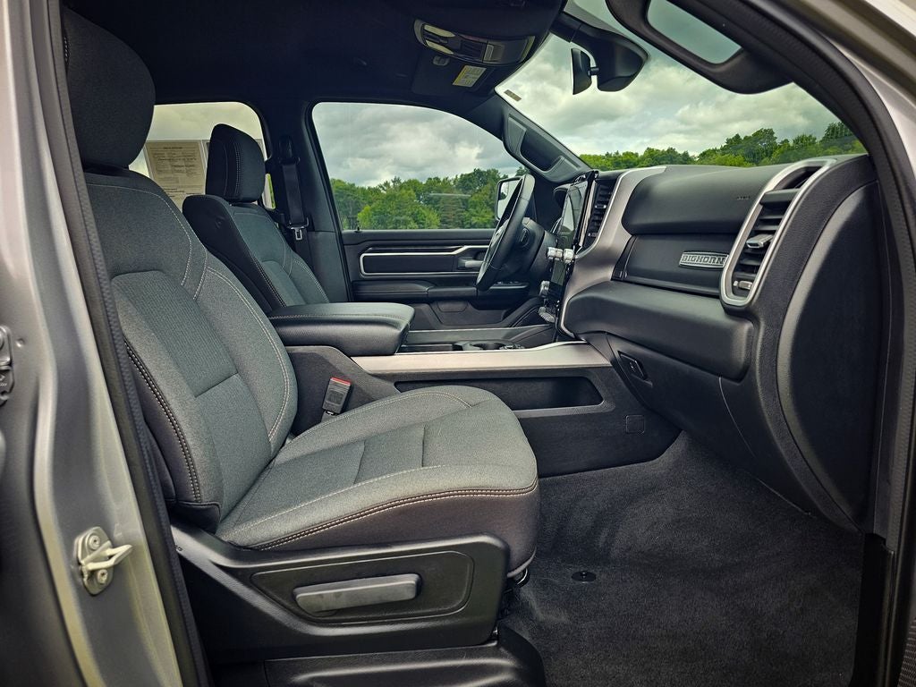 2023 RAM 1500 Big Horn Quad Cab 4x4 6'4' Box