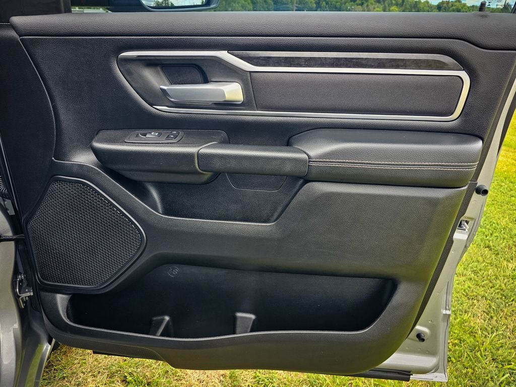 2023 RAM 1500 Big Horn Quad Cab 4x4 6'4' Box