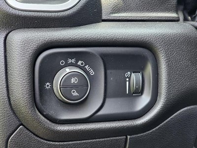 2021 RAM 1500 Big Horn Quad Cab 4x4 6'4' Box