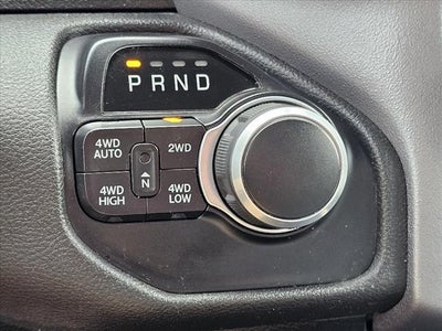 2021 RAM 1500 Big Horn Quad Cab 4x4 6'4' Box