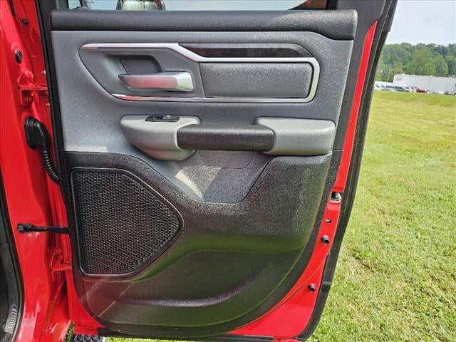 2021 RAM 1500 Big Horn Quad Cab 4x4 6'4' Box