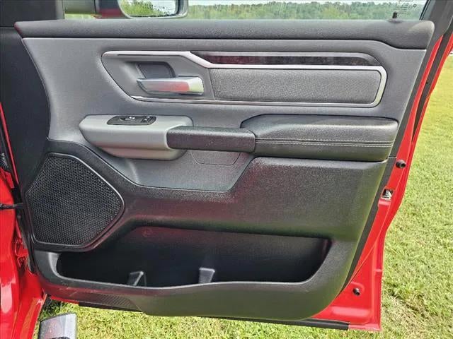 2021 RAM 1500 Big Horn Quad Cab 4x4 6'4' Box