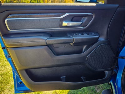 2022 RAM 1500 Big Horn Quad Cab 4x4 6'4' Box