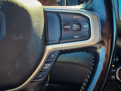 2022 RAM 1500 Big Horn Quad Cab 4x4 6'4' Box