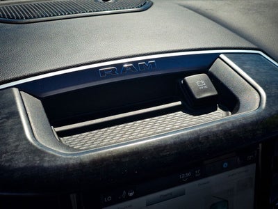 2022 RAM 1500 Big Horn Quad Cab 4x4 6'4' Box