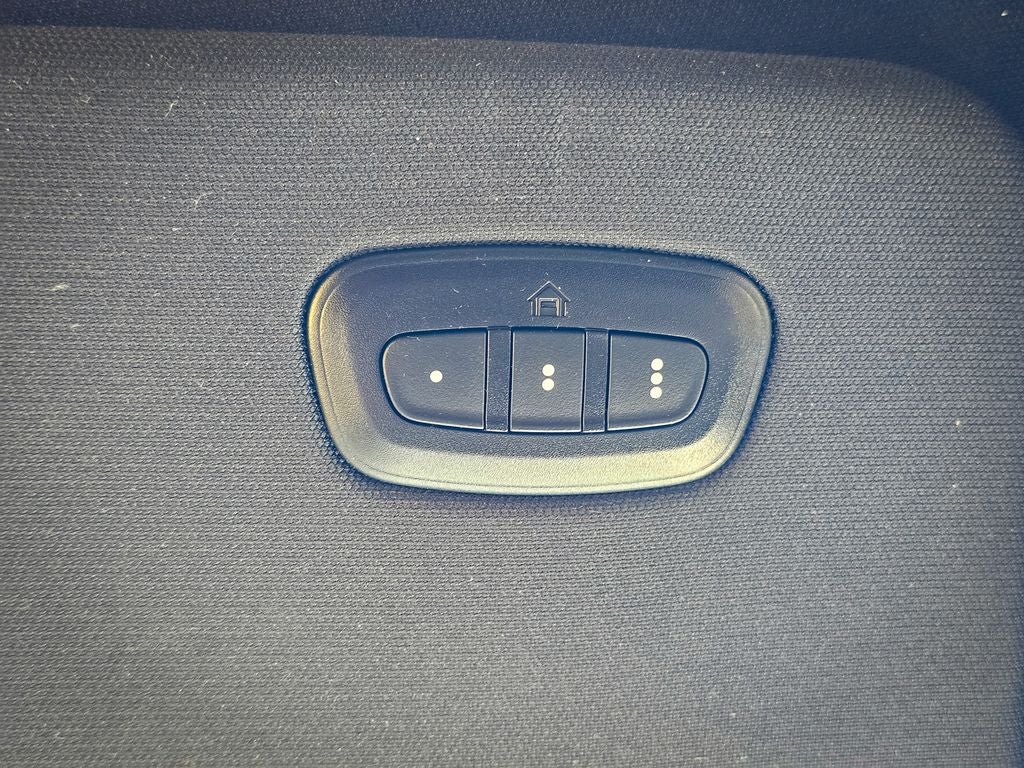 2022 RAM 1500 Big Horn Quad Cab 4x4 6'4' Box