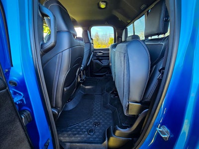 2022 RAM 1500 Big Horn Quad Cab 4x4 6'4' Box