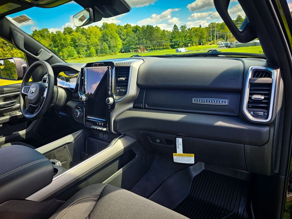 2027 RAM Ram 1500 RAM 1500 BIG HORN CREW CAB 4X4 5'7' BOX