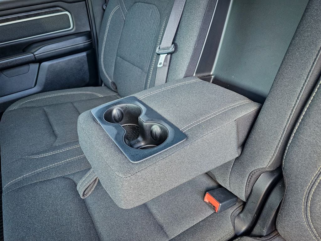 2020 RAM 1500 Big Horn Crew Cab 4x4 5'7' Box