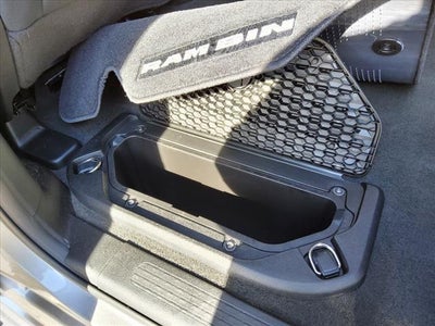 2020 RAM 1500 Big Horn Crew Cab 4x4 5'7' Box