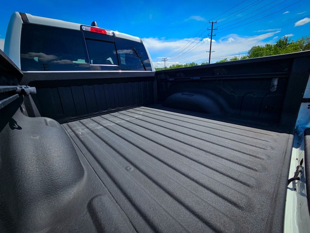 2020 RAM 1500 Big Horn Crew Cab 4x4 5'7' Box