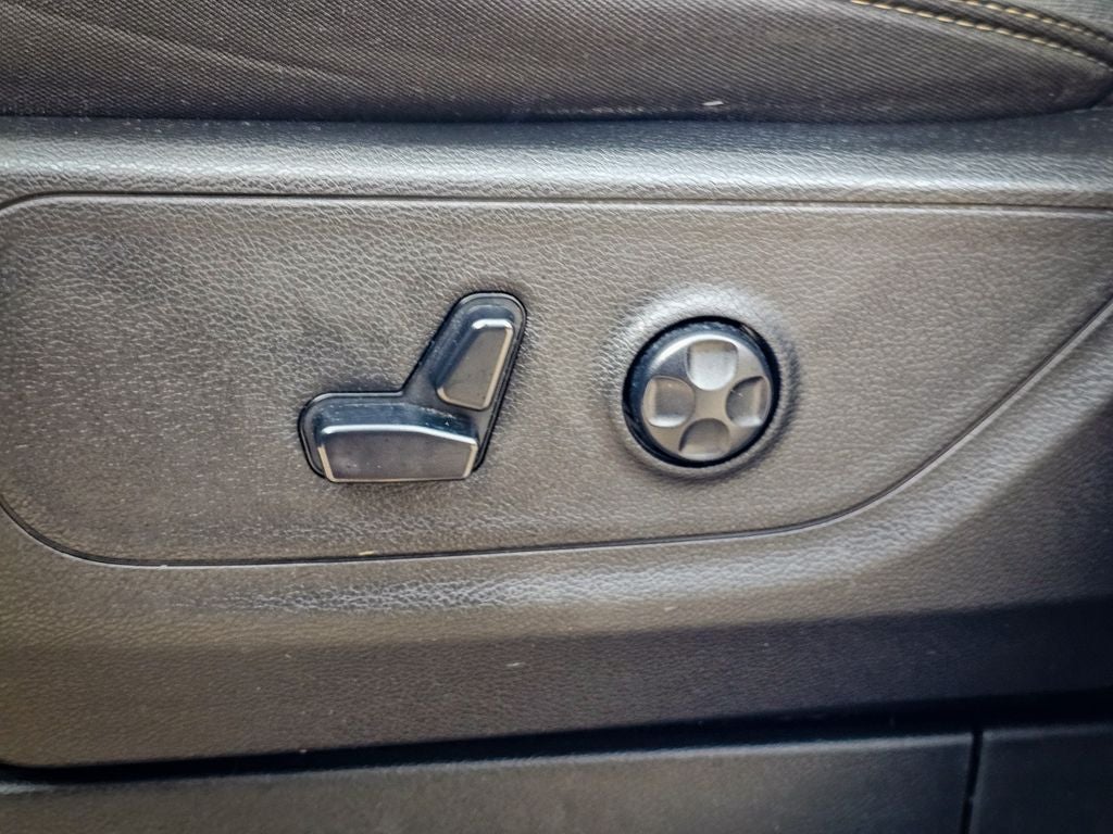 2019 RAM 1500 Big Horn/Lone Star Crew Cab 4x4 5'7' Box