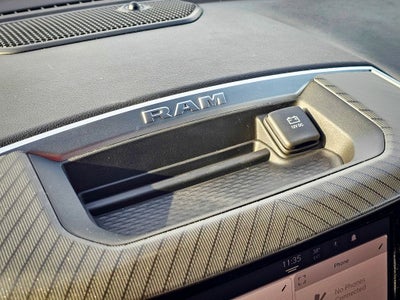 2026 RAM Ram 1500 RAM 1500 EXPRESS CREW CAB 4X4 5'7' BOX