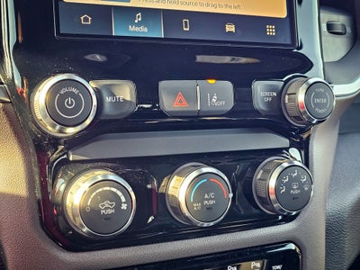 2026 RAM Ram 1500 RAM 1500 EXPRESS CREW CAB 4X4 5'7' BOX