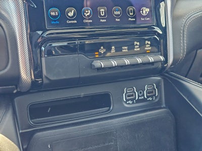 2020 RAM 1500 Limited Crew Cab 4x4 5'7' Box