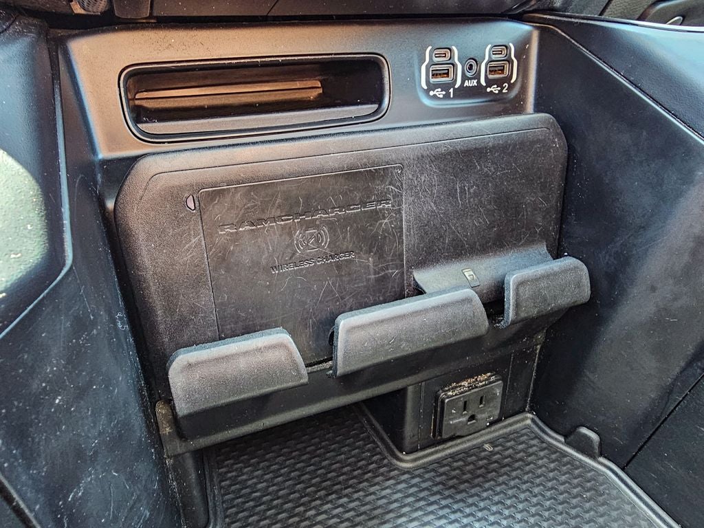 2020 RAM 1500 Limited Crew Cab 4x4 5'7' Box