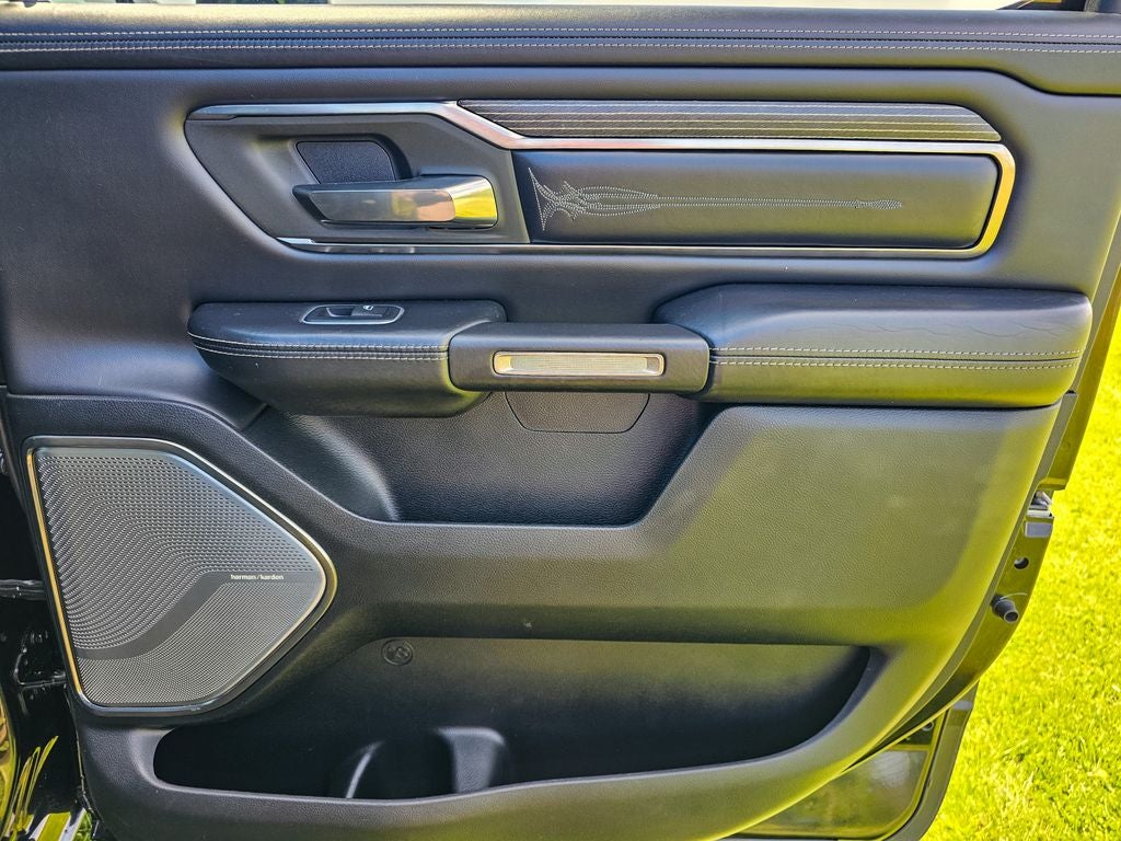 2020 RAM 1500 Limited Crew Cab 4x4 5'7' Box