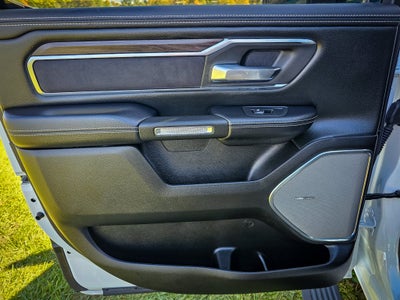2025 RAM Ram 1500 Laramie Crew Cab 4x4 5'7' Box
