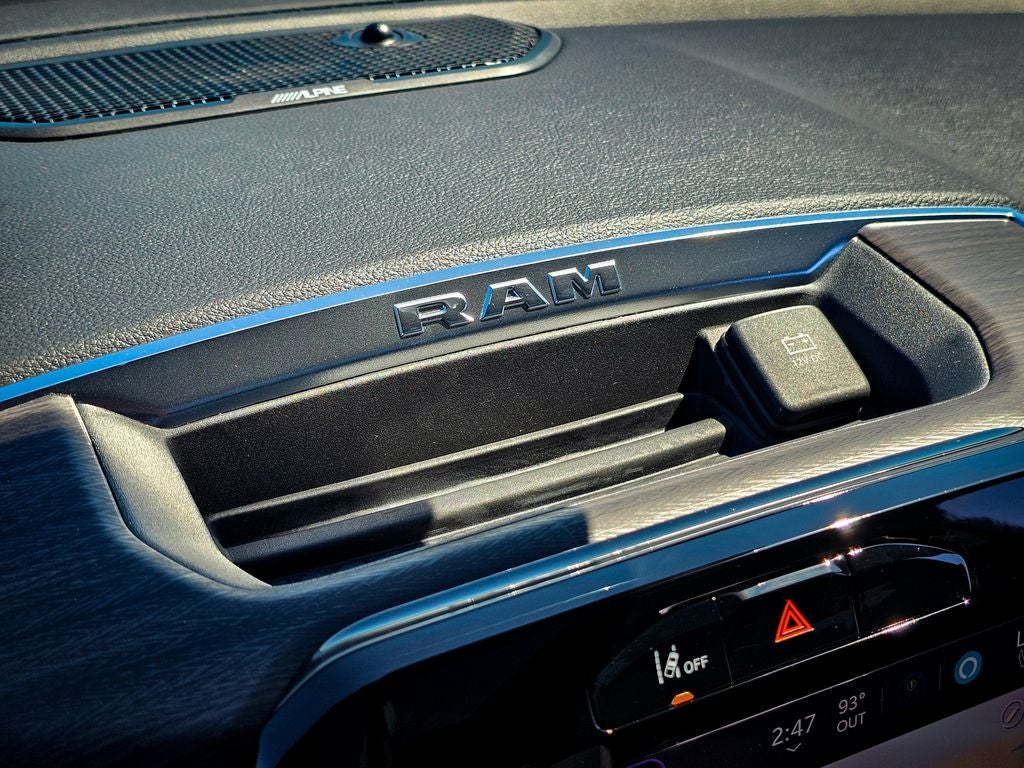 2027 RAM Ram 1500 RAM 1500 LARAMIE CREW CAB 4X4 5'7' BOX