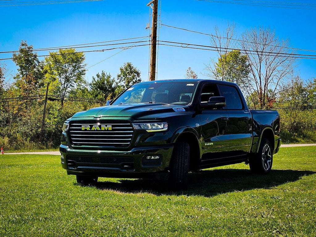 2027 RAM Ram 1500 RAM 1500 LARAMIE CREW CAB 4X4 5'7' BOX