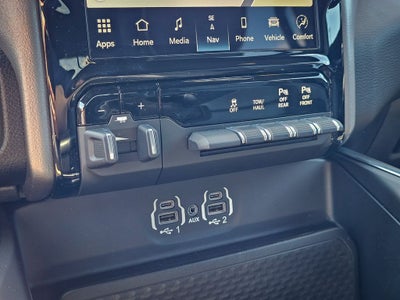2023 RAM 1500 Laramie Crew Cab 4x4 5'7' Box