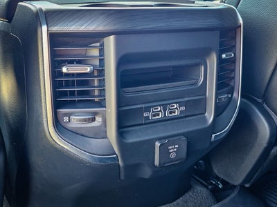2023 RAM 1500 Laramie Crew Cab 4x4 5'7' Box