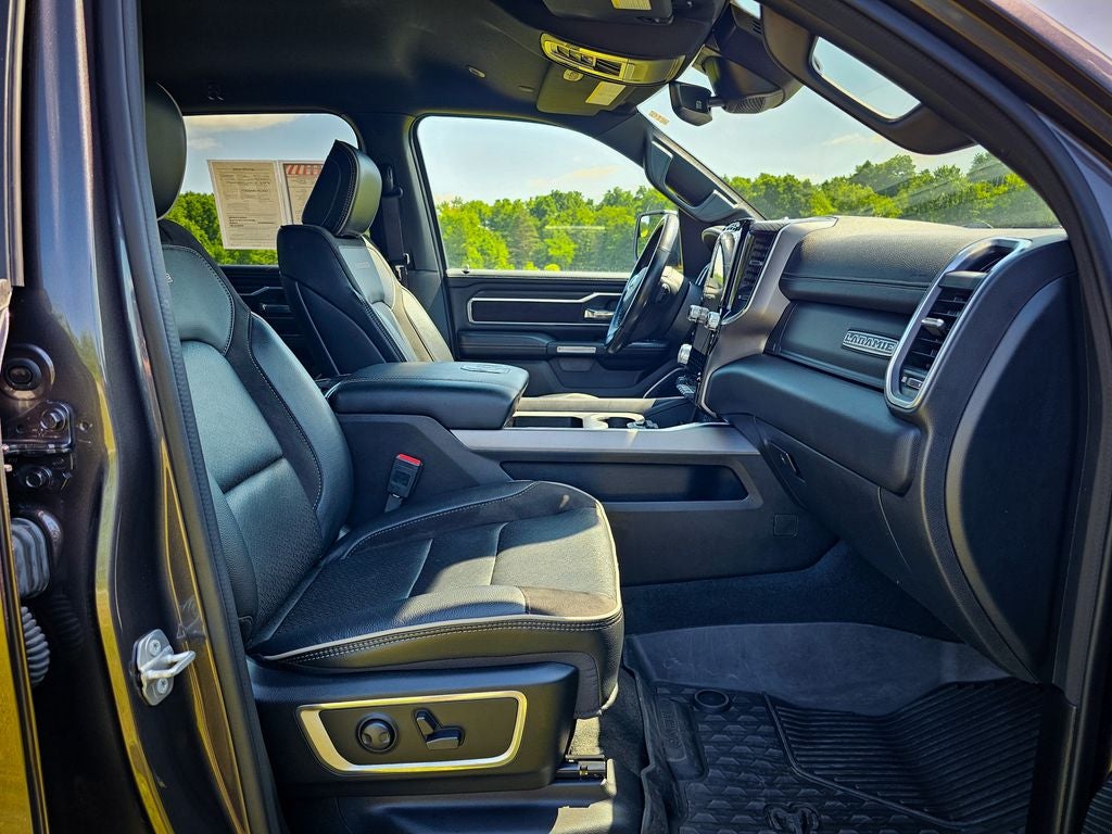 2023 RAM 1500 Laramie Crew Cab 4x4 5'7' Box