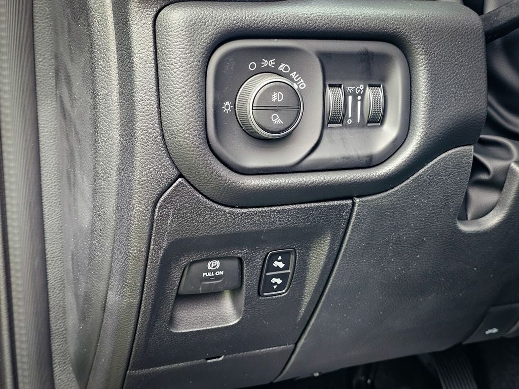 2027 RAM 1500 Laramie