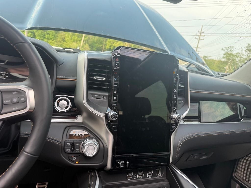 2026 RAM 1500 Tungsten Crew Cab 4x4 5'7' Box