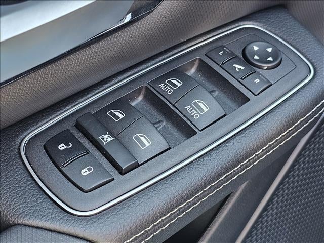 2024 RAM 1500 Rebel Crew Cab 4x4 5'7' Box