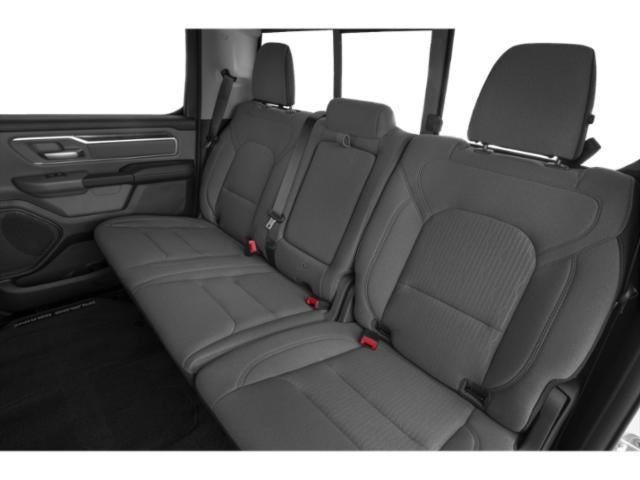 2020 RAM 1500 Big Horn Crew Cab 4x4 6'4' Box