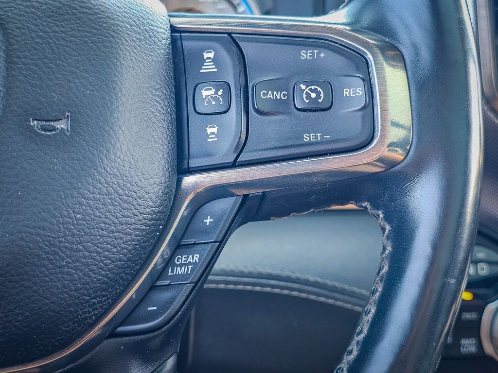 2019 RAM 1500 Limited Crew Cab 4x4 6'4' Box