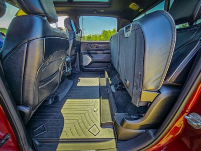 2019 RAM 1500 Limited Crew Cab 4x4 6'4' Box