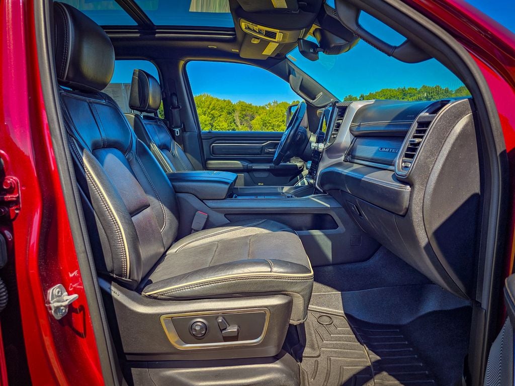 2019 RAM 1500 Limited Crew Cab 4x4 6'4' Box