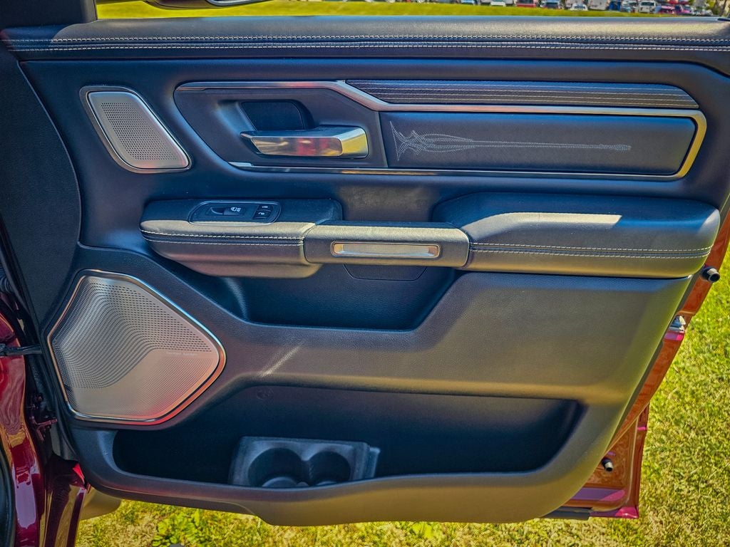 2019 RAM 1500 Limited Crew Cab 4x4 6'4' Box