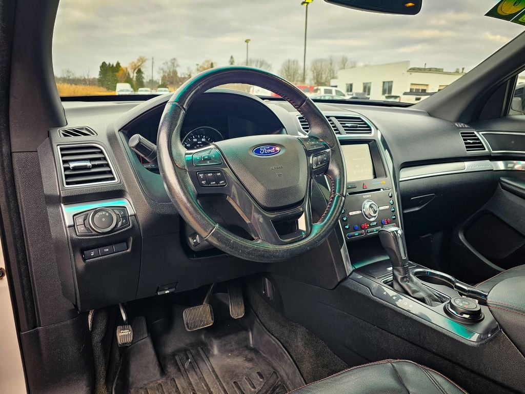 2016 Ford Explorer Sport