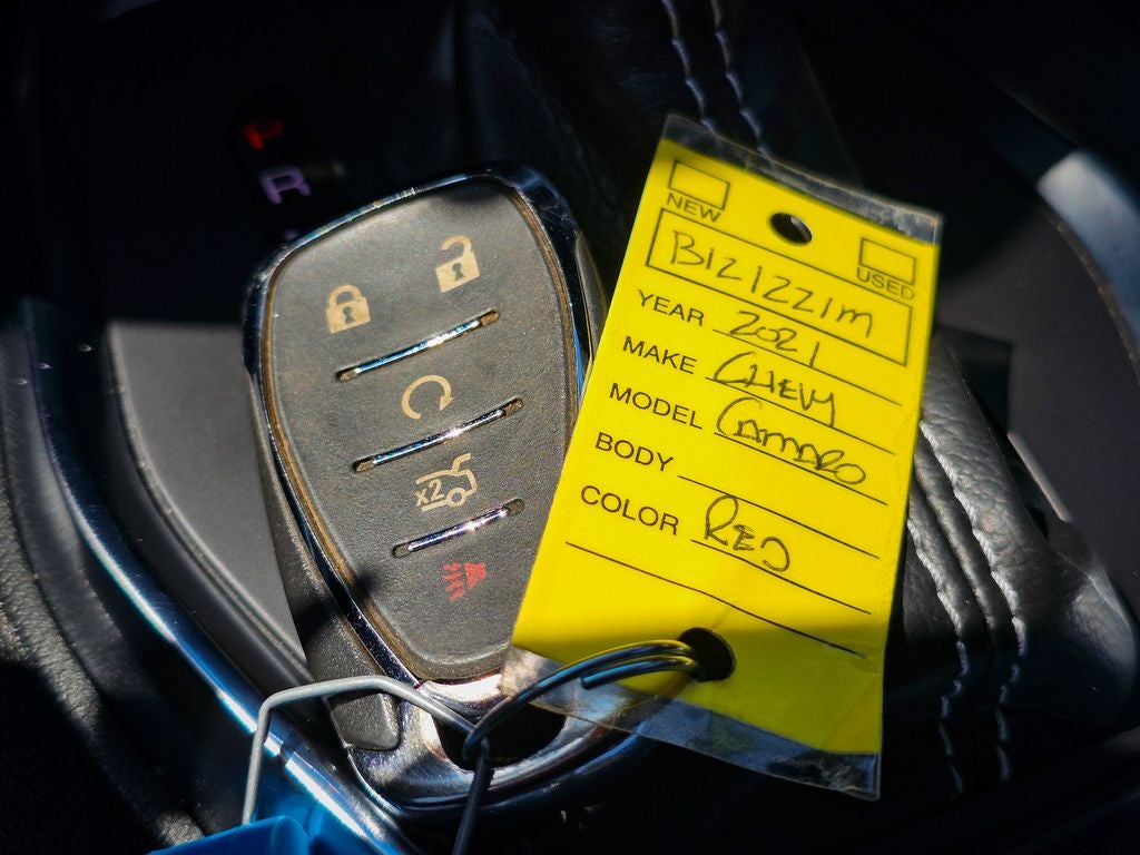 2021 Chevrolet Camaro RWD Coupe 2LT