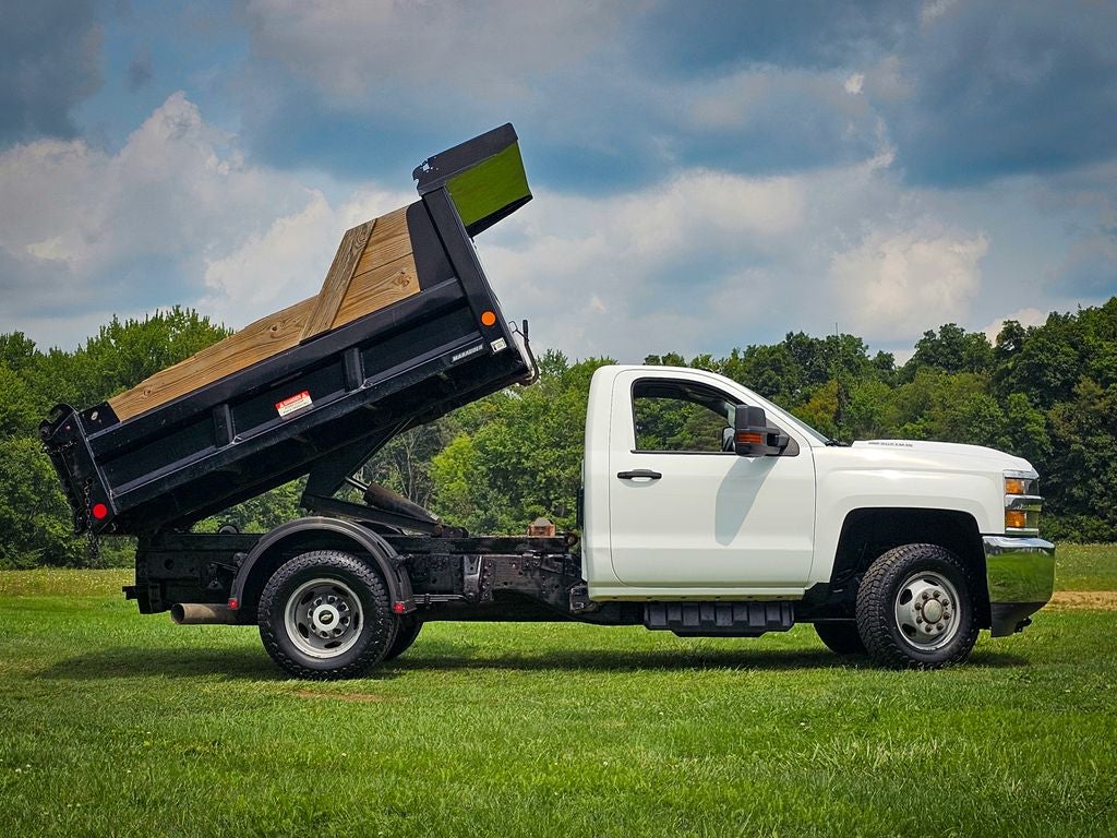 2018 Chevrolet Silverado 3500HD Chassis WT