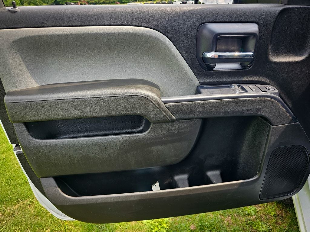 2018 Chevrolet Silverado 3500HD Chassis WT