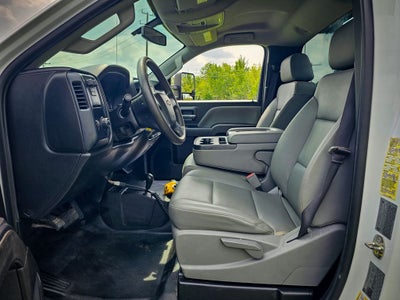 2018 Chevrolet Silverado 3500HD Chassis WT
