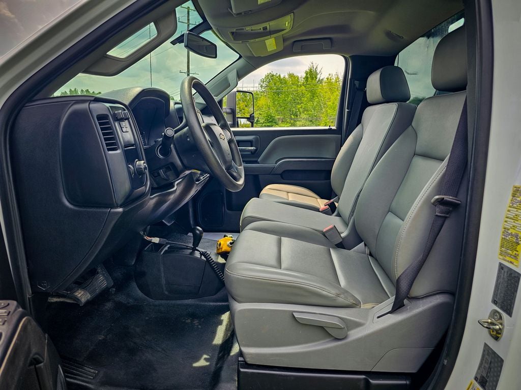 2018 Chevrolet Silverado 3500HD Chassis WT