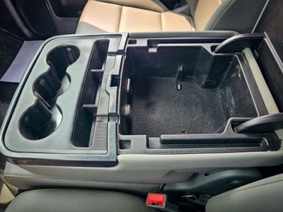 2018 Chevrolet Silverado 3500HD Chassis WT